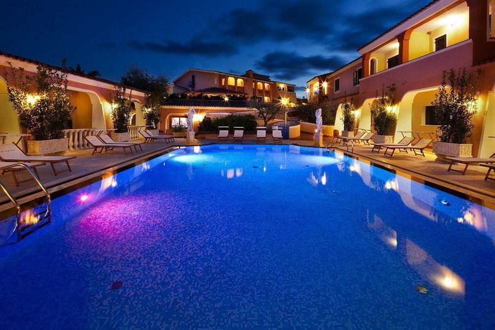 Cala Ginepro Hotel Resort & Spa Orosei Buitenkant foto