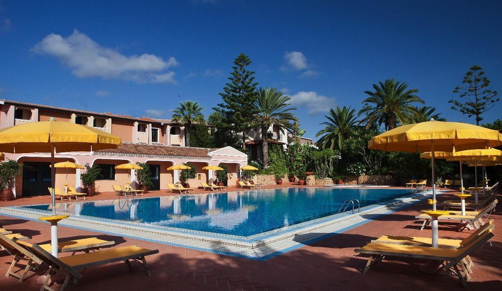 Cala Ginepro Hotel Resort & Spa Orosei Buitenkant foto